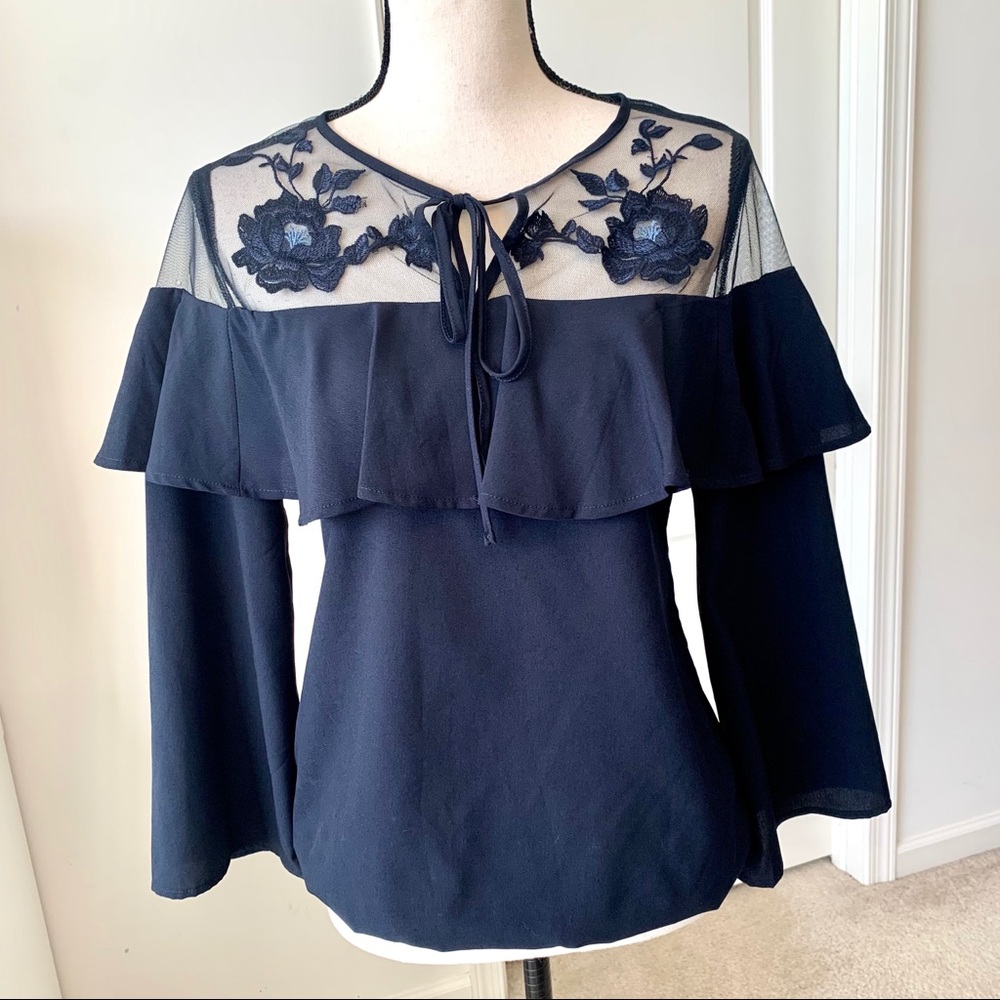 NEW YORK & COMPANY Navy Embroidered Blouse—SZ. XS